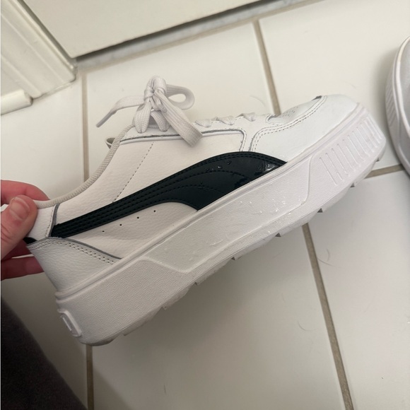 Puma Women's White and Black Platform Sneakers - Picture 3 of 5